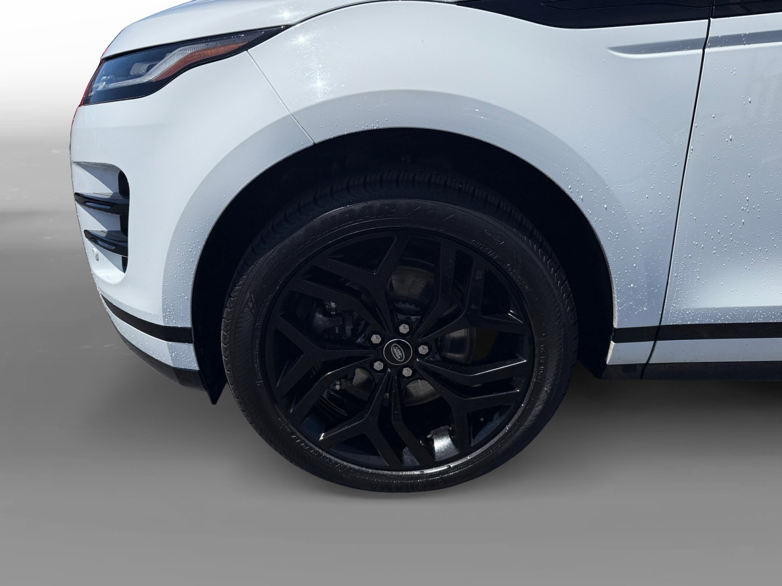 Used 2023 Land Rover Range Rover Evoque R-Dynamic S AWD/4WD image 9