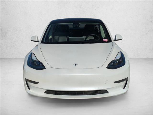 Used 2021 Tesla Model 3 Standard Range Plus image 2