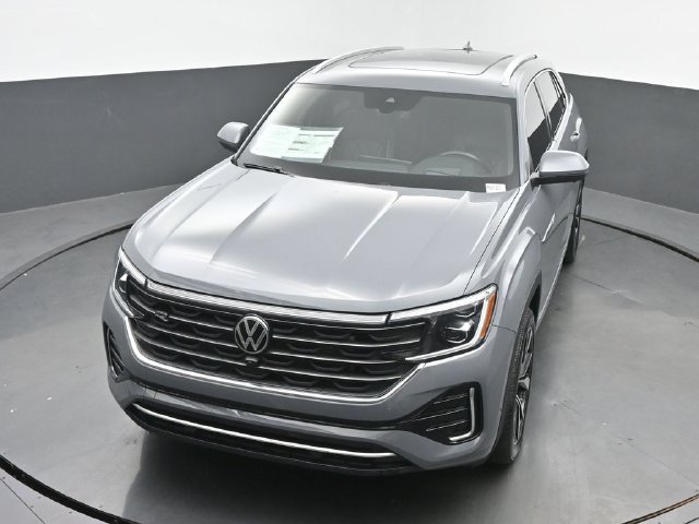Used 2024 Volkswagen Atlas Cross Sport SEL Premium R-Line AWD/4WD image 36