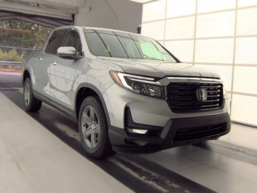 Used 2023 Honda Ridgeline RTL-E image 3