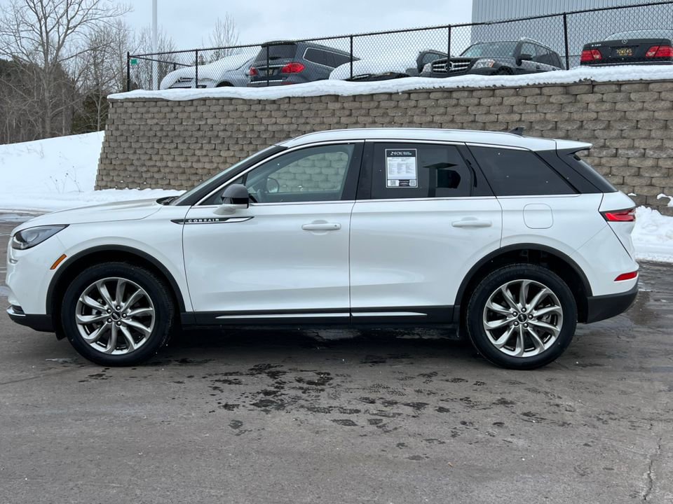 Used 2022 Lincoln Corsair AWD w/ Premium Package image 42