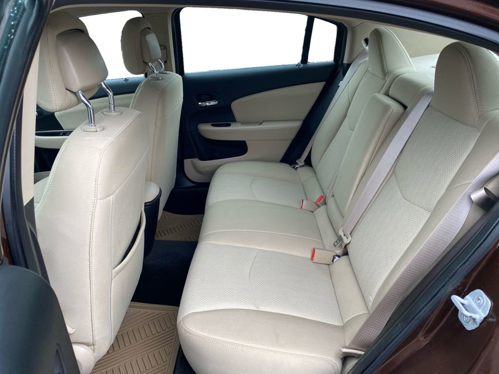 Used 2012 Chrysler 200 Touring FWD image 16