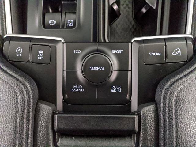 Used 2024 Toyota Grand Highlander XLE image 10