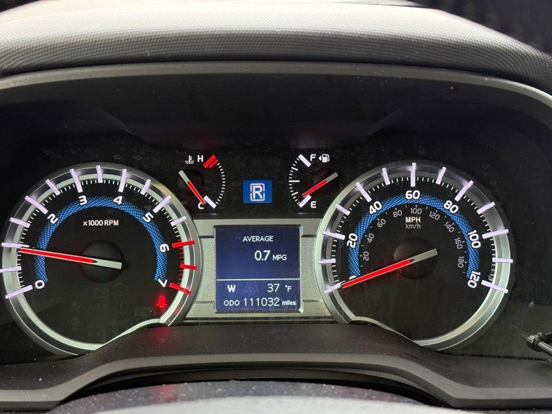 Used 2015 Toyota 4Runner Limited image 26