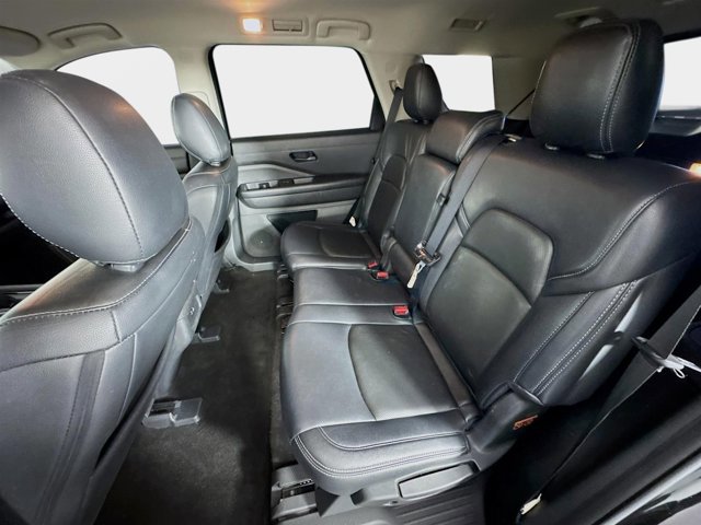 Certified 2023 Nissan Pathfinder SV image 22