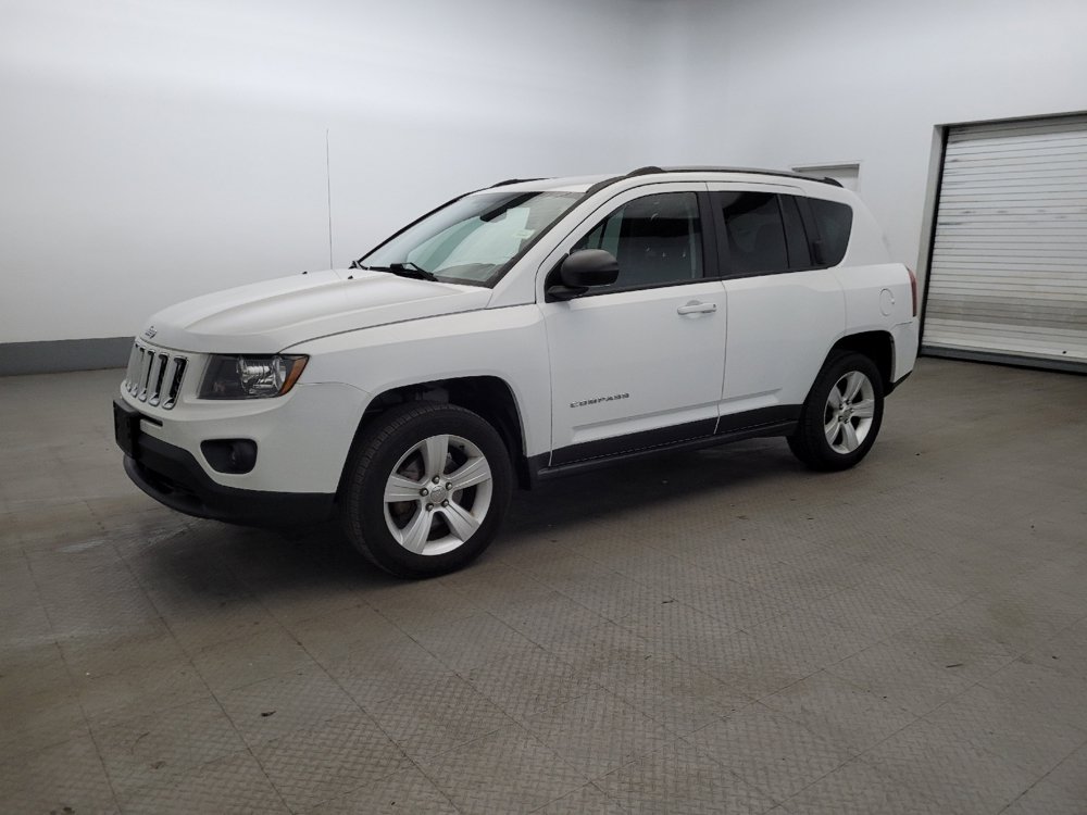 Used 2017 Jeep Compass Sport w/ Power Value Group AWD/4WD image 2