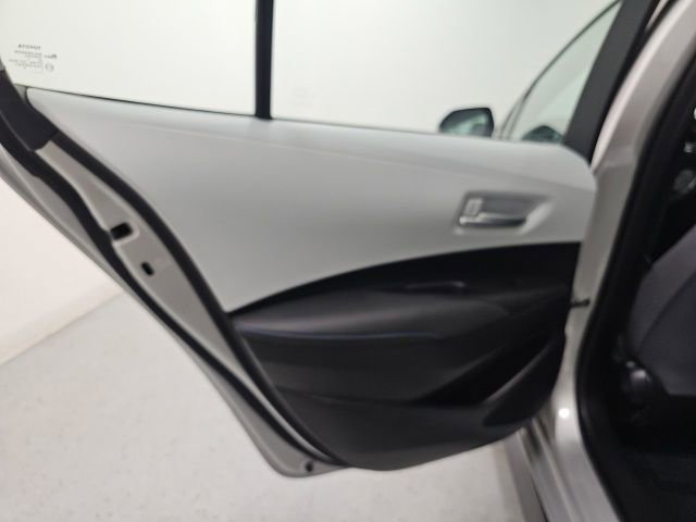 Certified 2022 Toyota Corolla SE FWD image 30