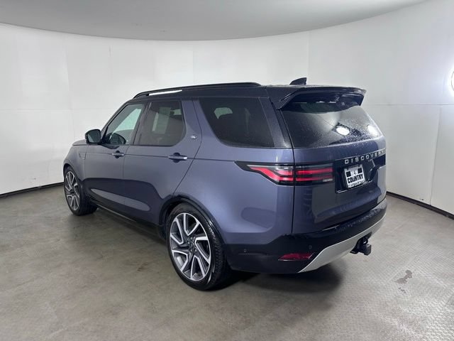 Used 2024 Land Rover Discovery Metropolitan Edition AWD/4WD image 5