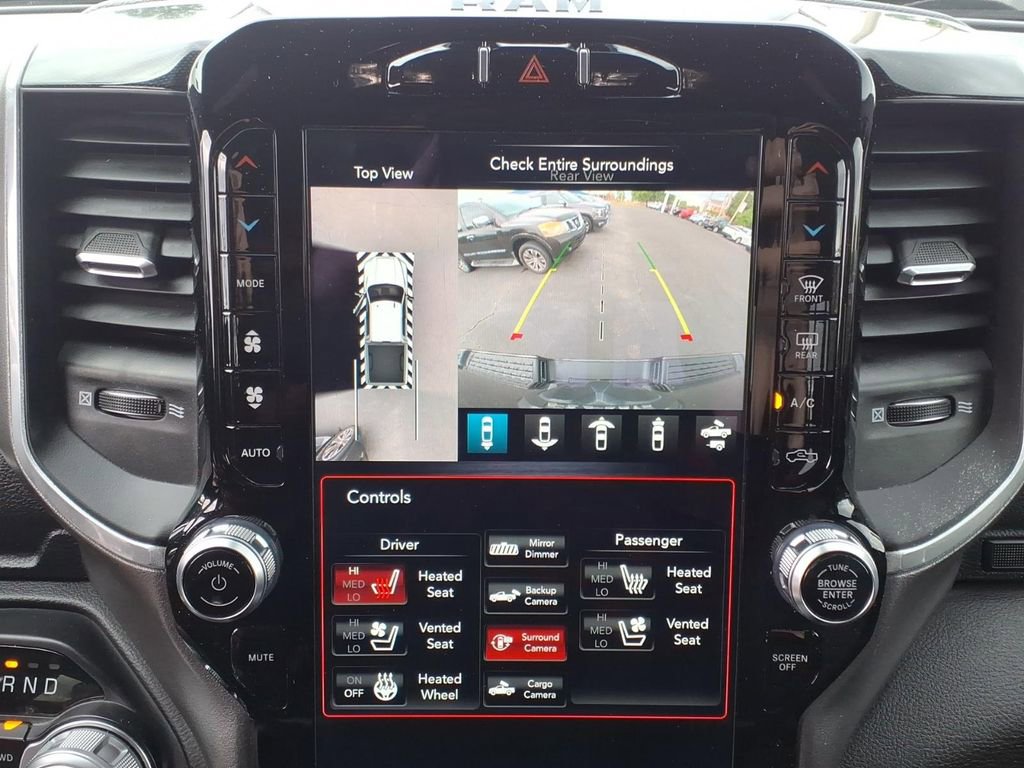 Used 2020 RAM 2500 Laramie w/ Night Edition AWD/4WD image 13