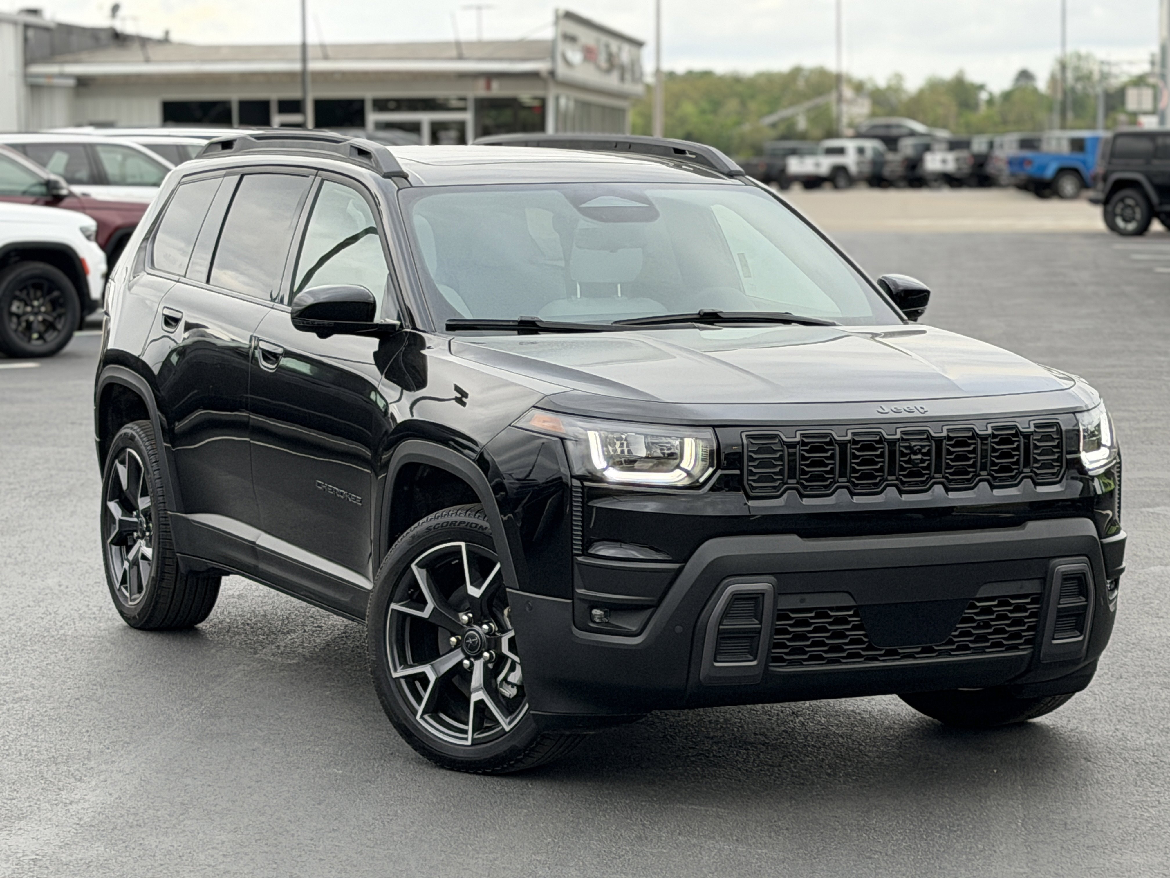 New 2026 Jeep Cherokee Overland w/ Advanced Pro Tech Group AWD/4WD image 4