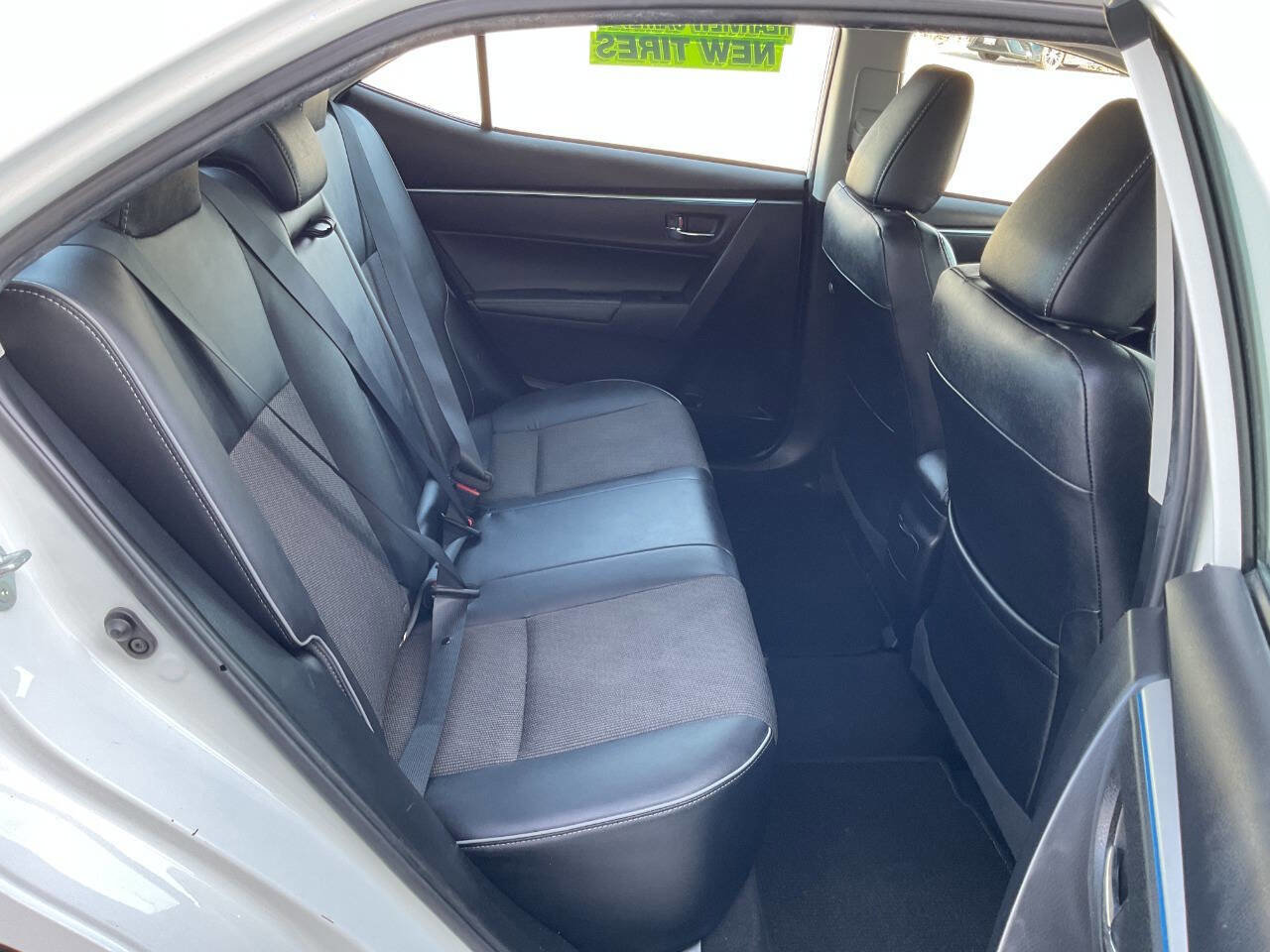 Used 2016 Toyota Corolla S image 33