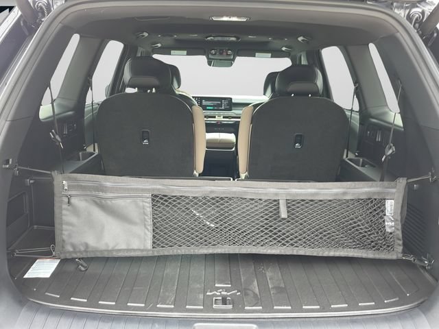 New 2027 Kia Telluride EX w/ Towing Package FWD image 13