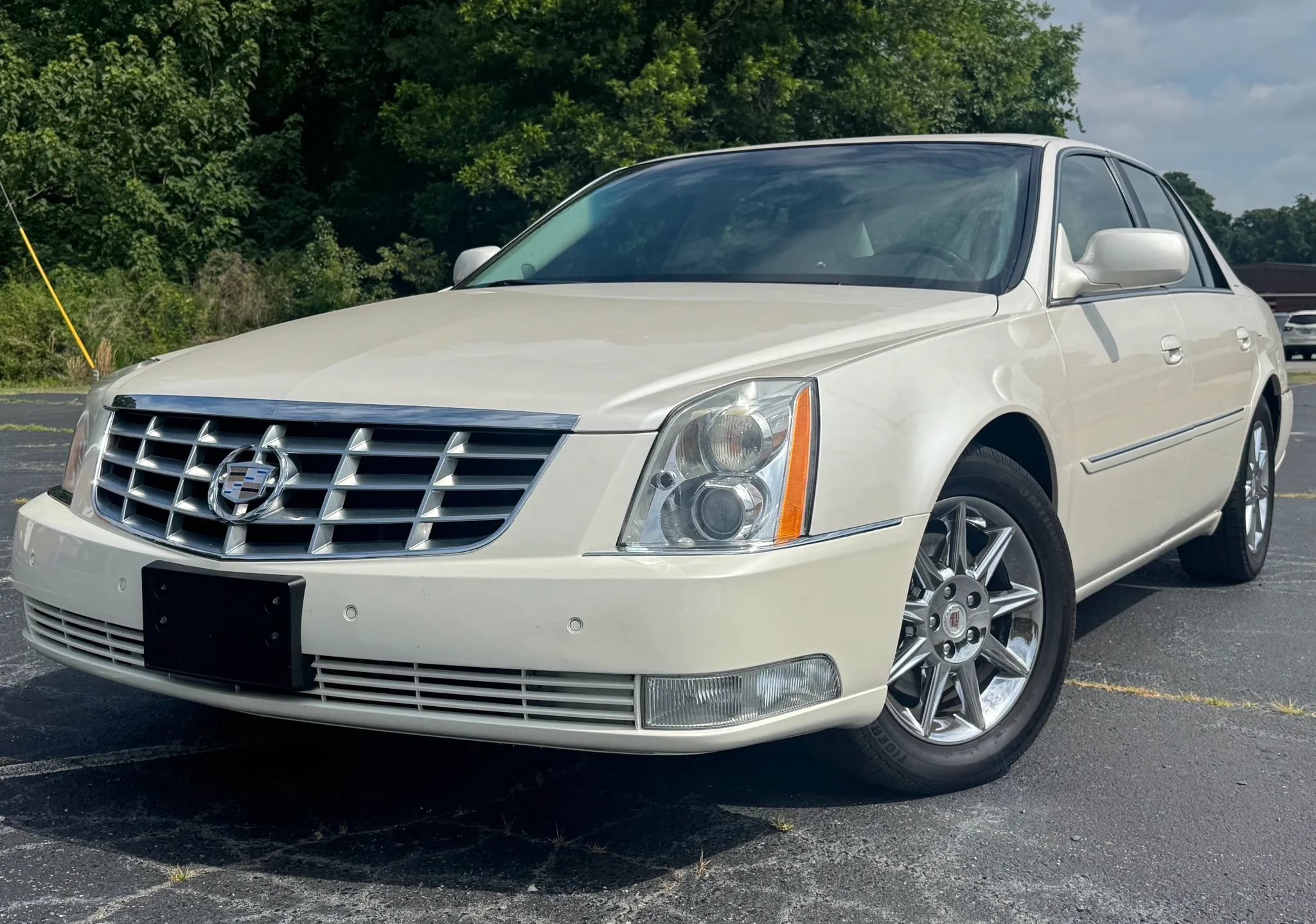 Used 2011 Cadillac DTS Luxury