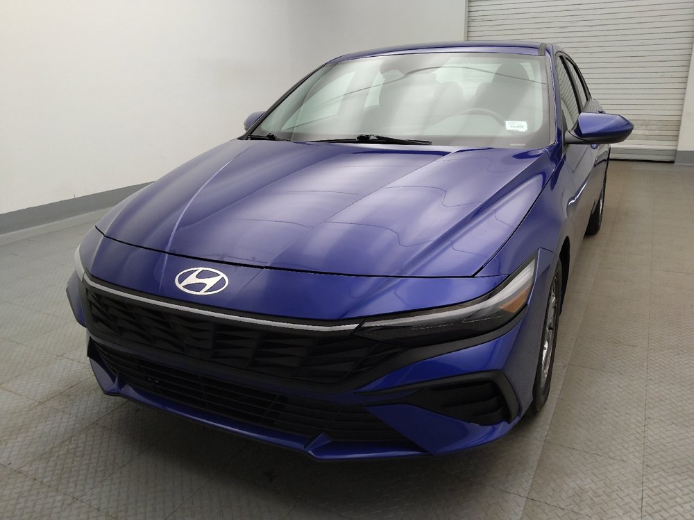 Used 2024 Hyundai Elantra SE FWD image 15