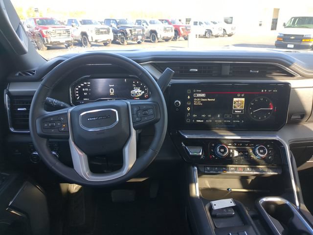 Used 2024 GMC Sierra 2500 Denali w/ Denali Reserve Package AWD/4WD image 15