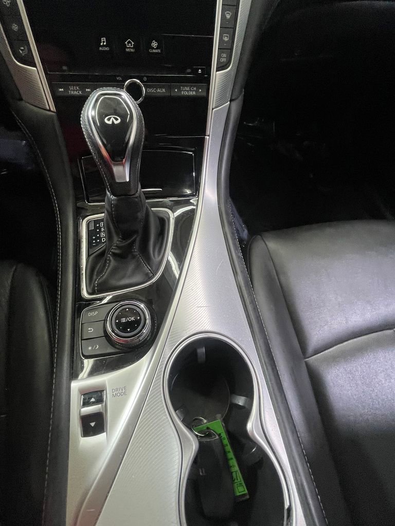 Used 2020 INFINITI Q50 Luxe image 19