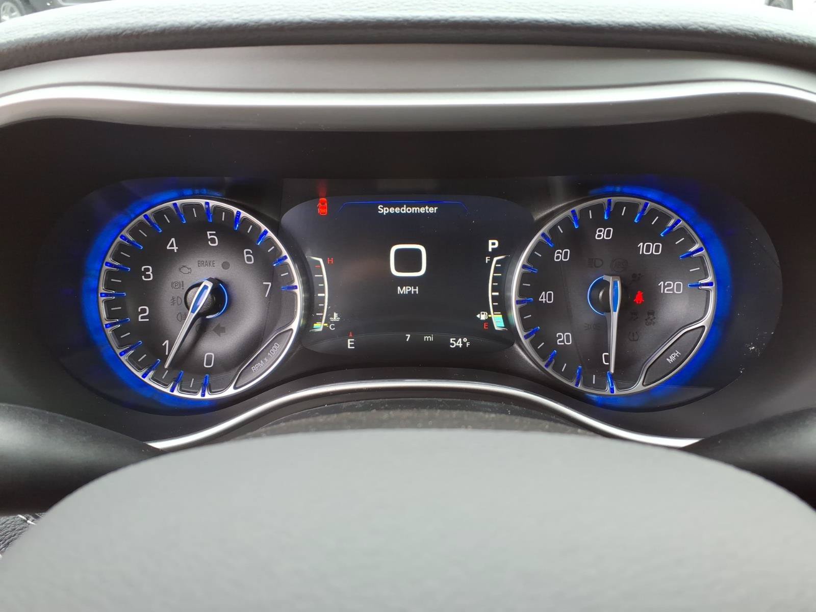 New 2027 Chrysler Pacifica Limited FWD image 17