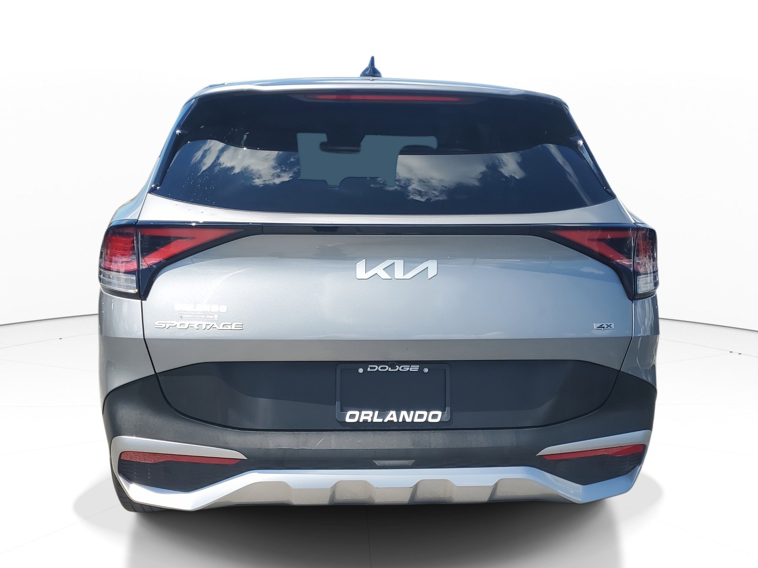 Used 2024 Kia Sportage LX image 6