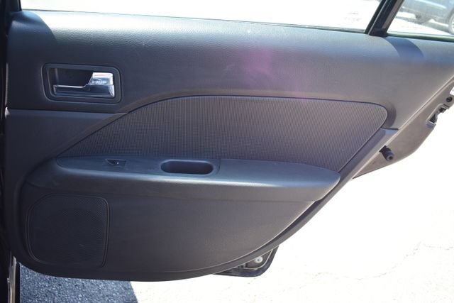 Used 2008 Mercury Milan Premier FWD image 32