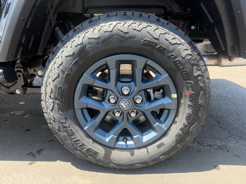New 2026 Jeep Gladiator Sport AWD/4WD image 31