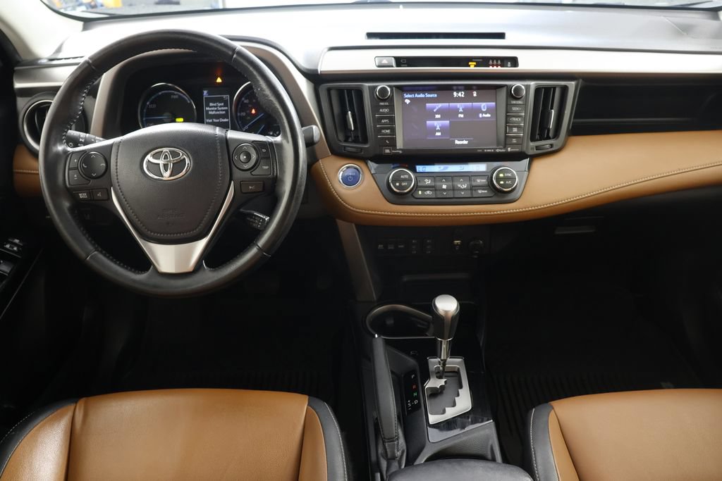 Used 2017 Toyota RAV4 Limited w/ Advanced Technology Package AWD/4WD image 2