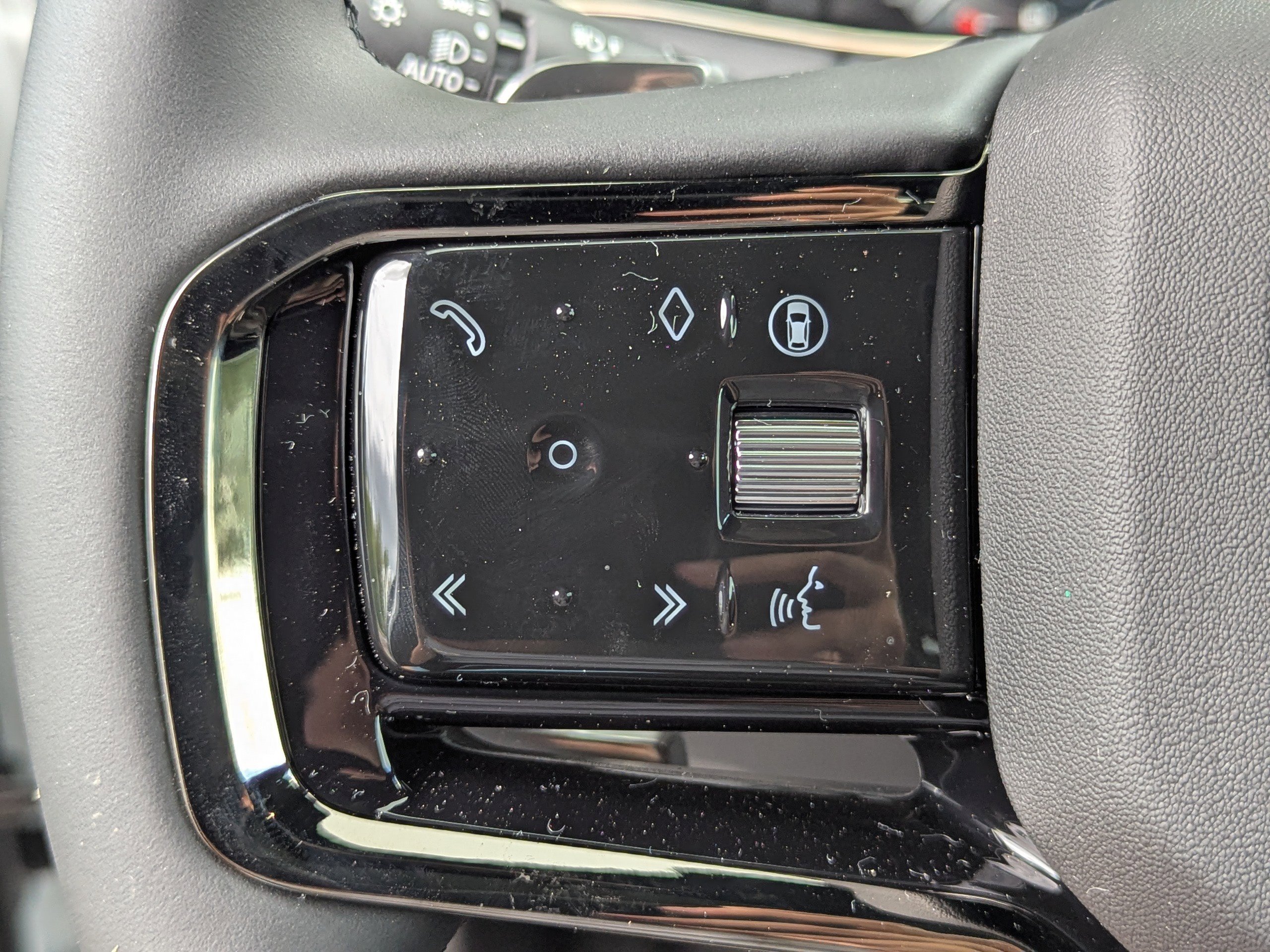 New 2026 Land Rover Range Rover Evoque Dynamic SE image 32