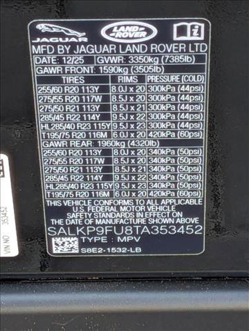 New 2026 Land Rover Range Rover SE image 17