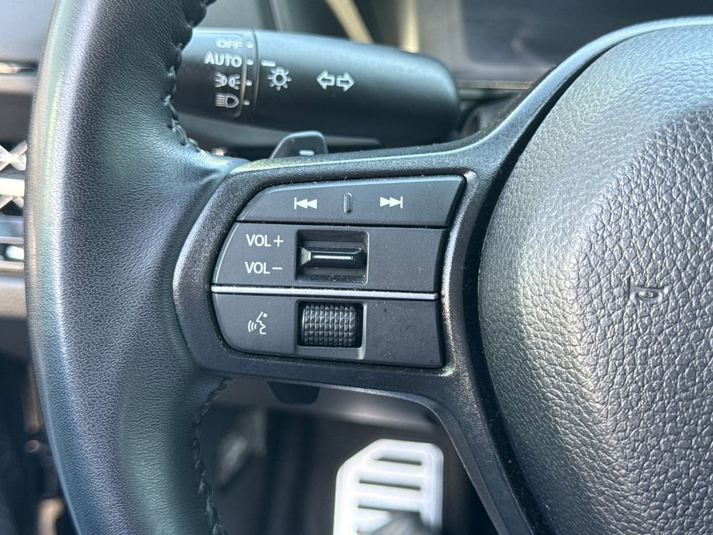 Used 2025 Honda Accord Sport image 34