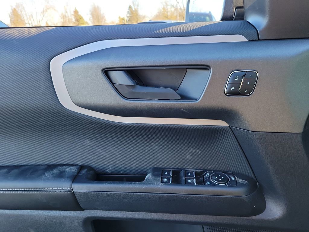 New 2025 Ford Bronco Sport Outer Banks image 18