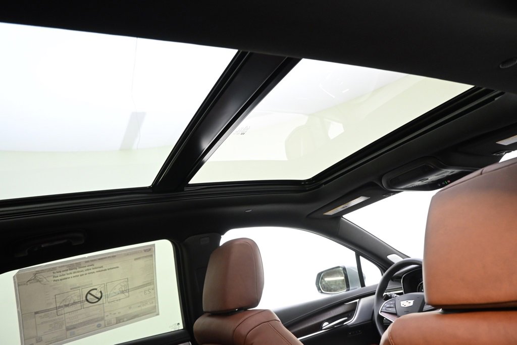 New 2025 Cadillac XT5 Premium Luxury w/ Technology Package image 17