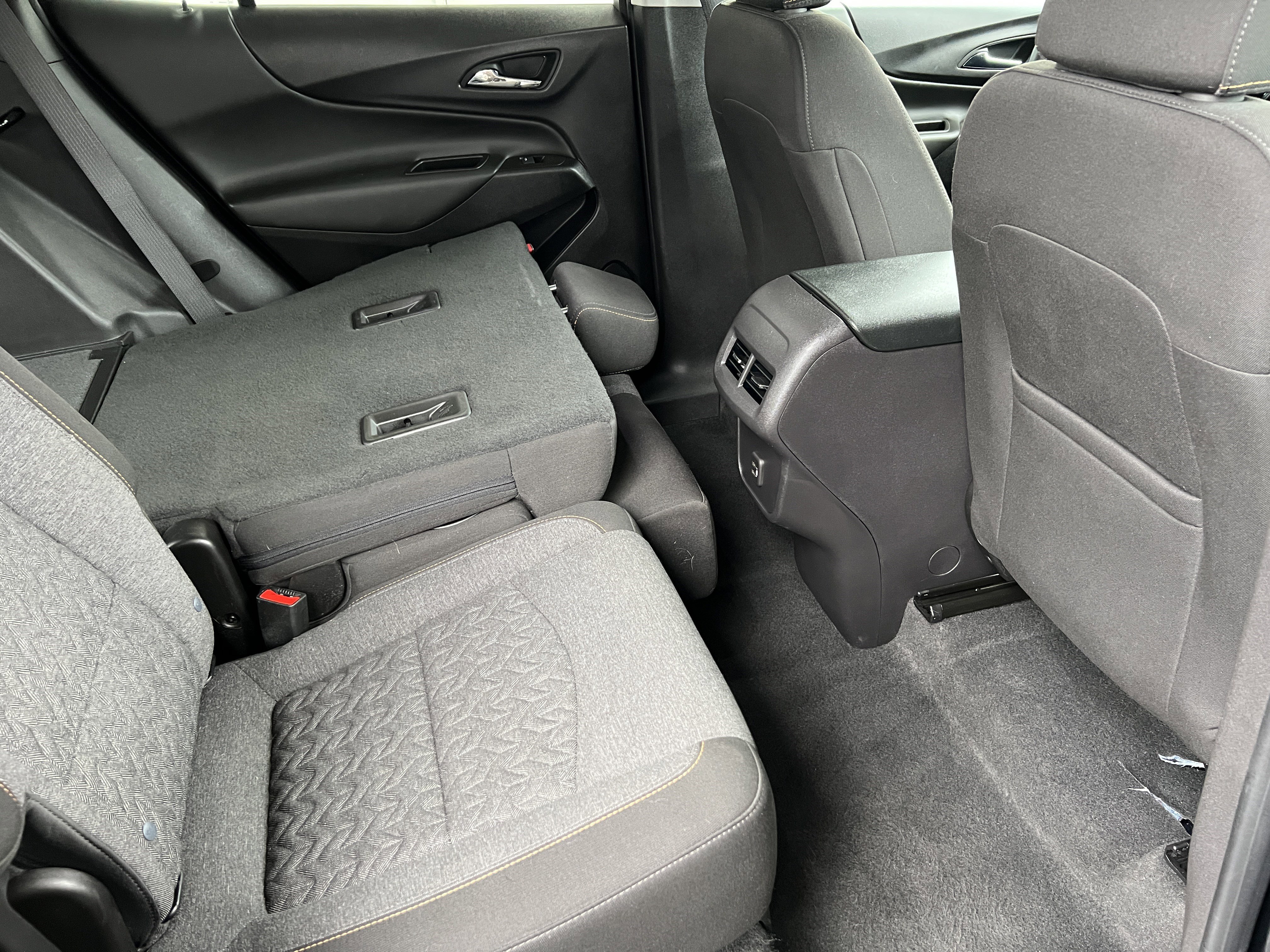 Used 2024 Chevrolet Equinox LT AWD/4WD image 21