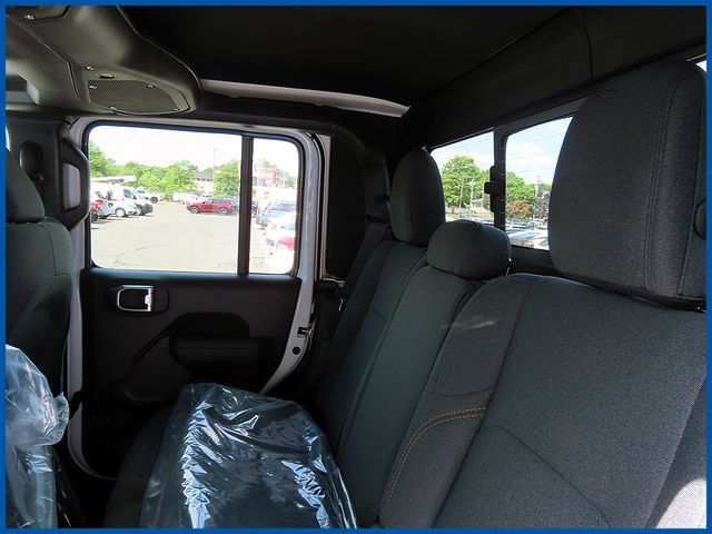 New 2026 Jeep Gladiator Sport AWD/4WD image 11