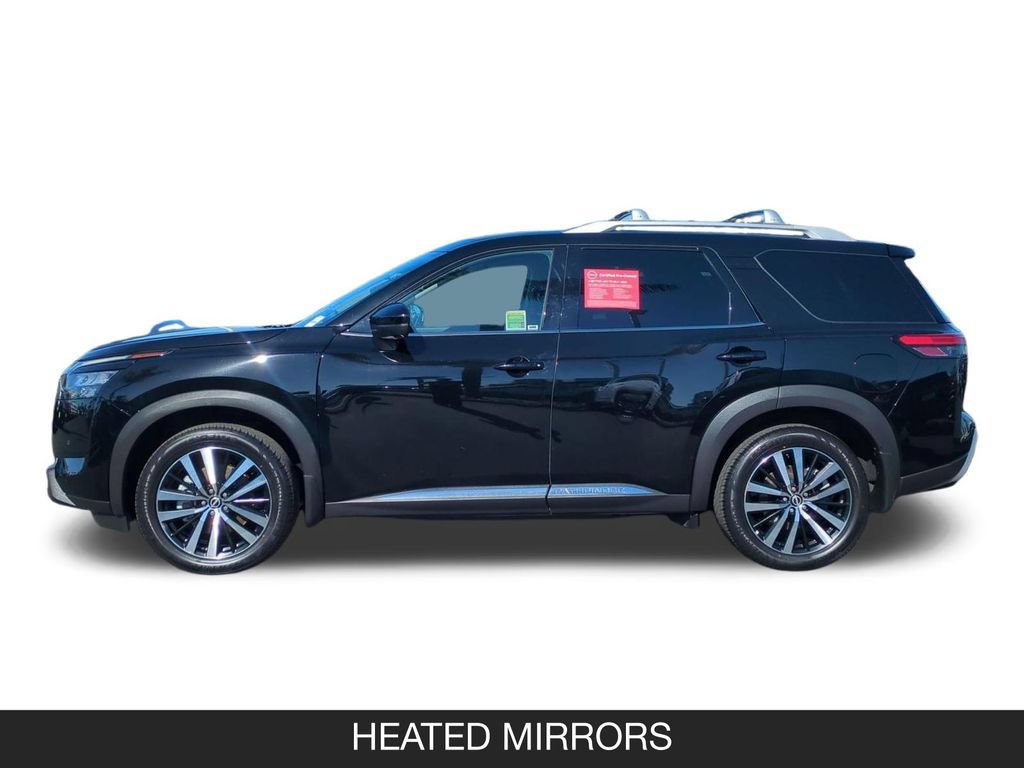 Certified 2025 Nissan Pathfinder Platinum FWD image 5