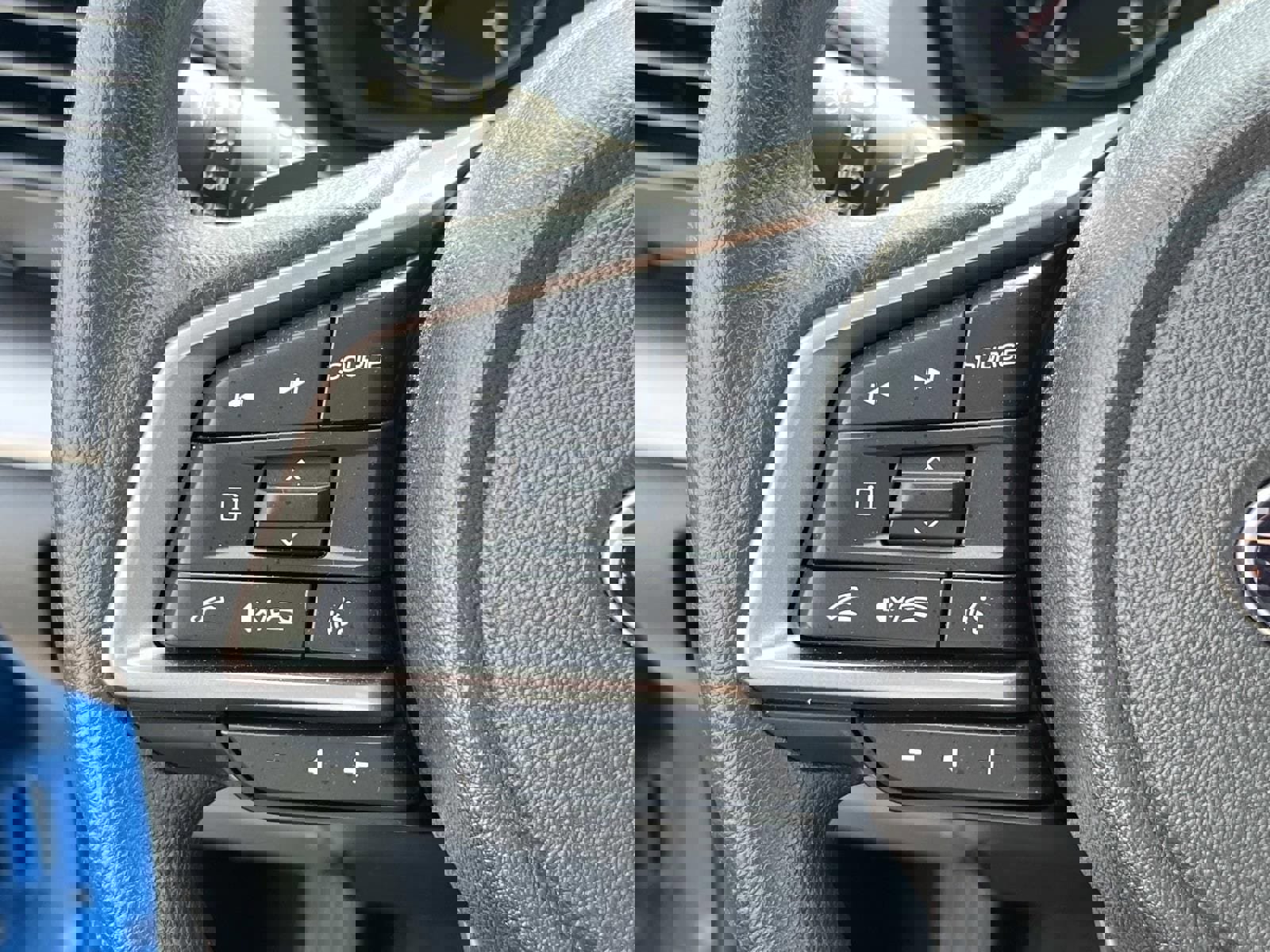 Certified 2025 Subaru Impreza 2.0i Sport image 25