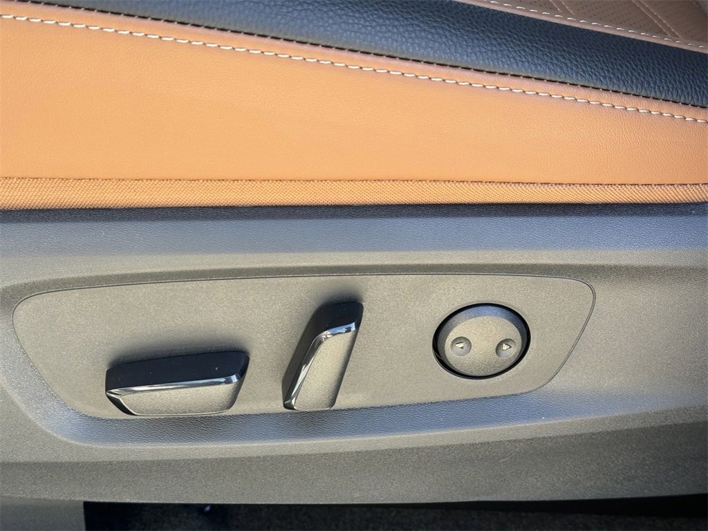 New 2025 Nissan Pathfinder Platinum w/ Cargo Package image 20