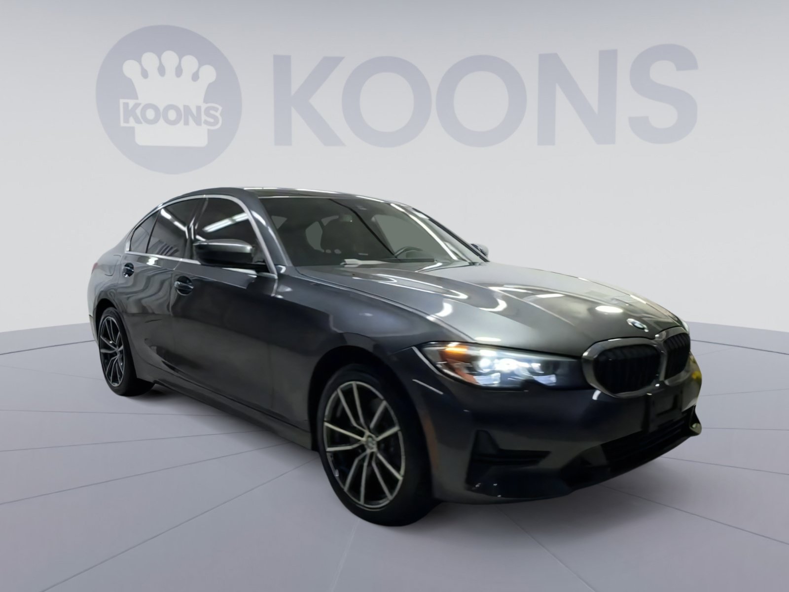 Used 2020 BMW 330i xDrive Sedan w/ Driving Assistance Package AWD/4WD image 2