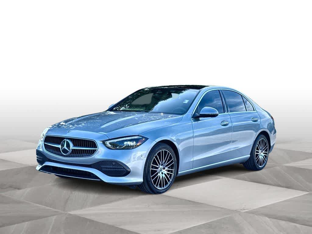 Used 2025 Mercedes-Benz C 300 Sedan image 4