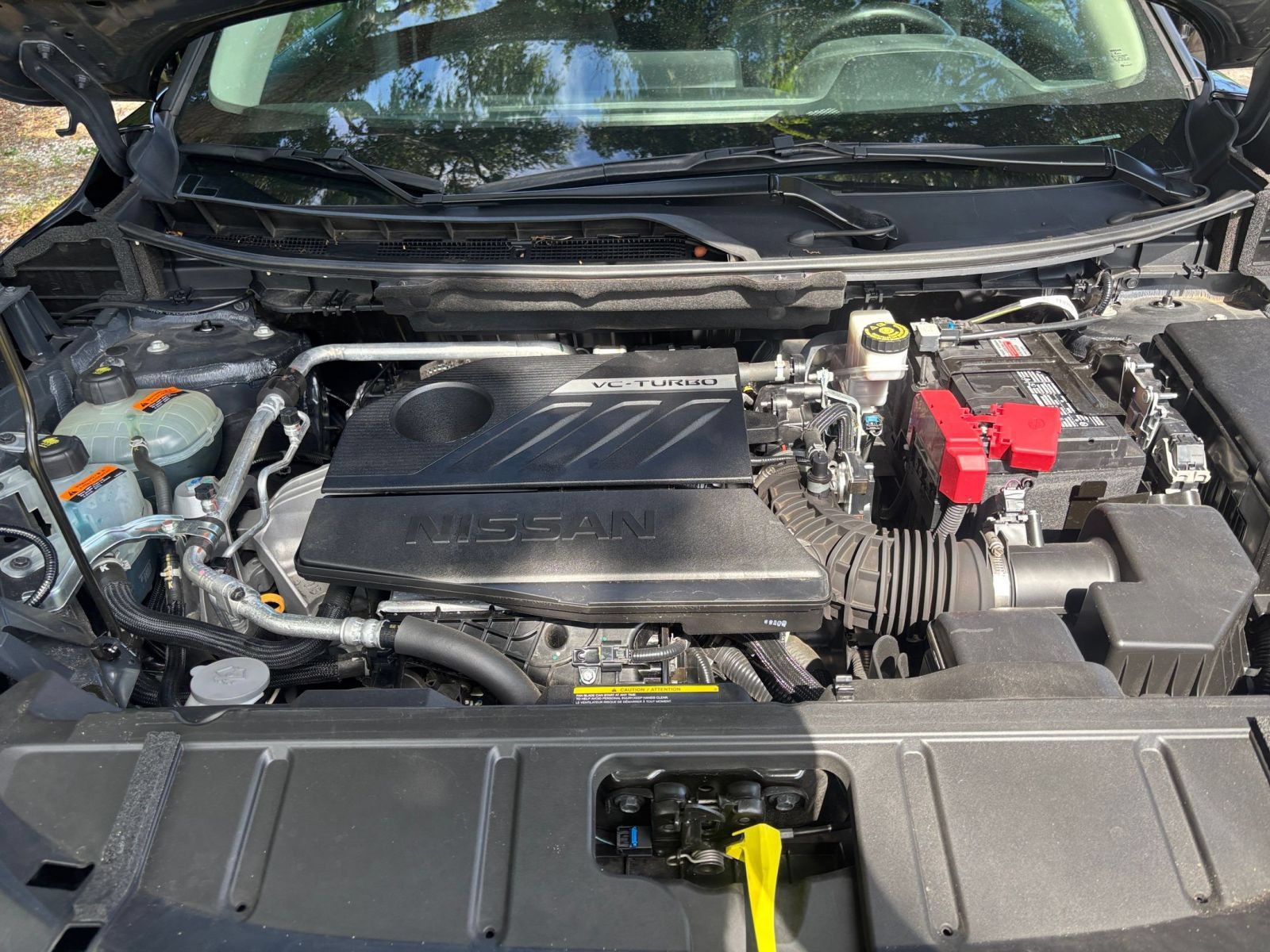 Used 2025 Nissan Rogue SV FWD image 33