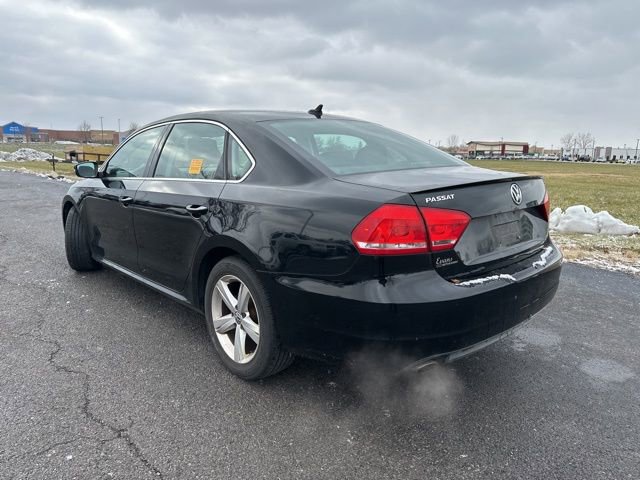 Used 2013 Volkswagen Passat 2.5 SE image 5