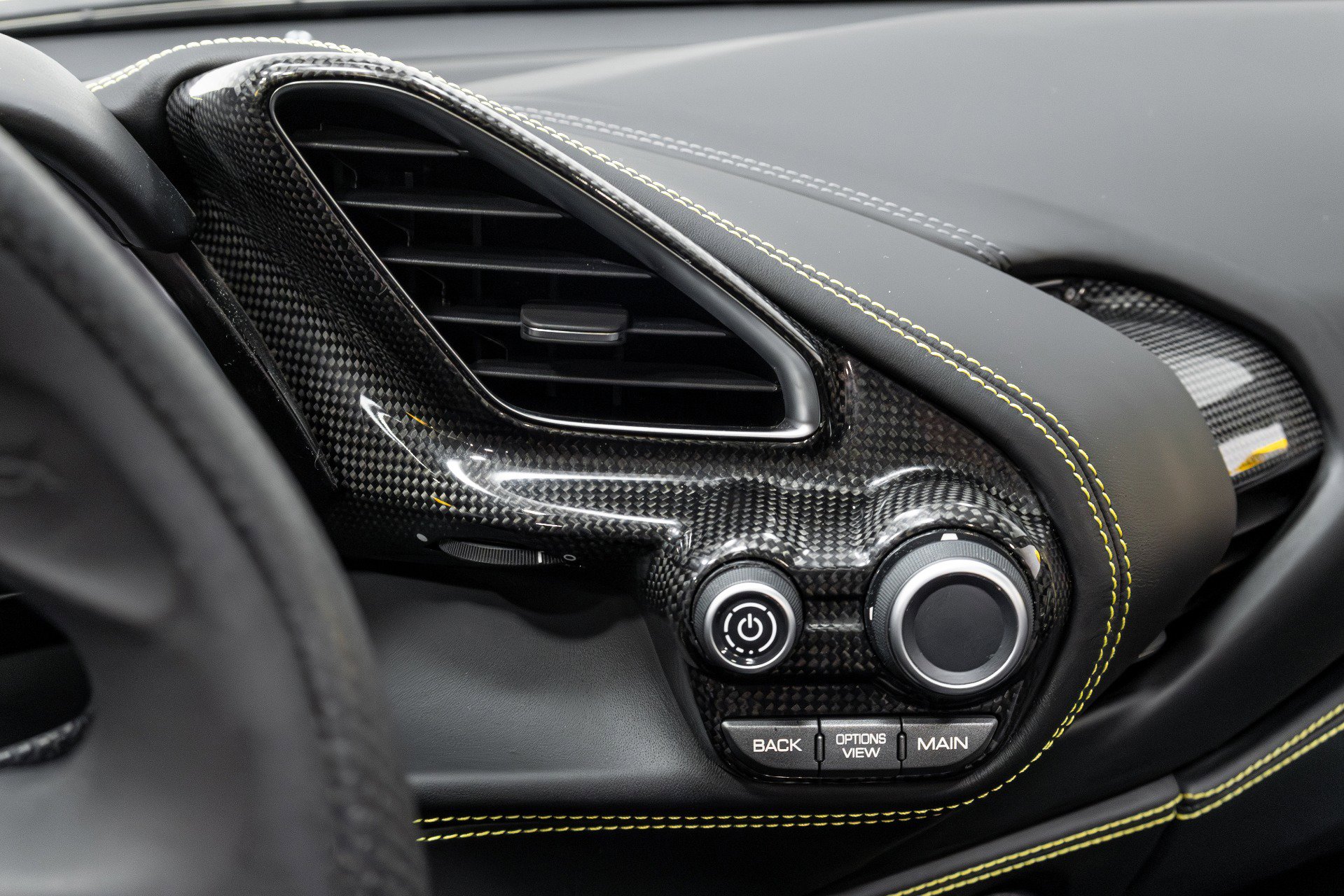 Used 2017 Ferrari 488 Spider image 76