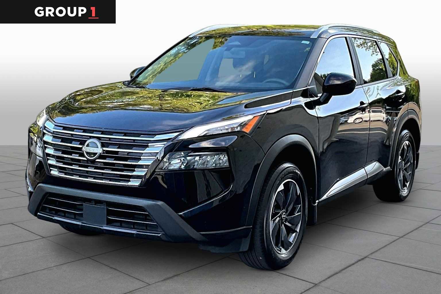 Used 2024 Nissan Rogue SV w/ SV Premium Package