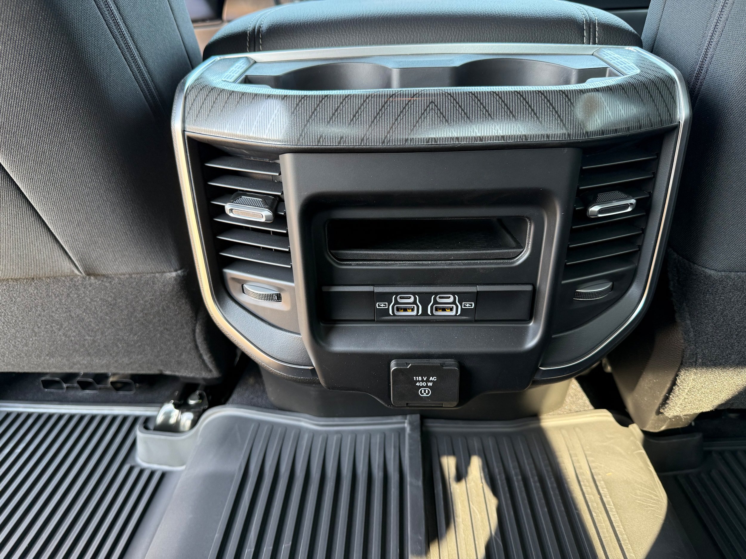 New 2026 RAM 2500 Big Horn AWD/4WD image 12