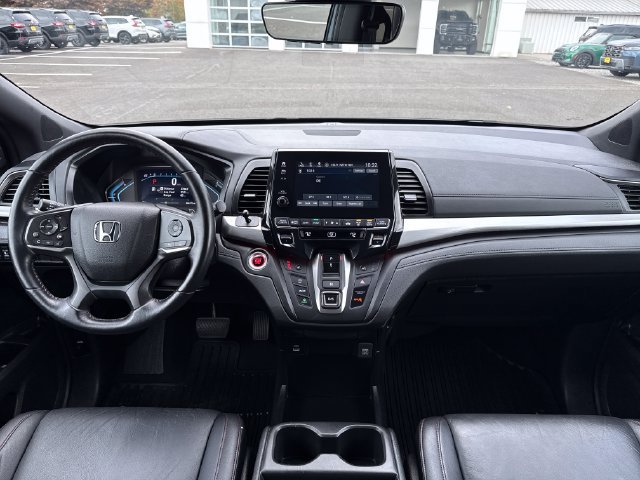 Used 2024 Honda Odyssey Sport image 13