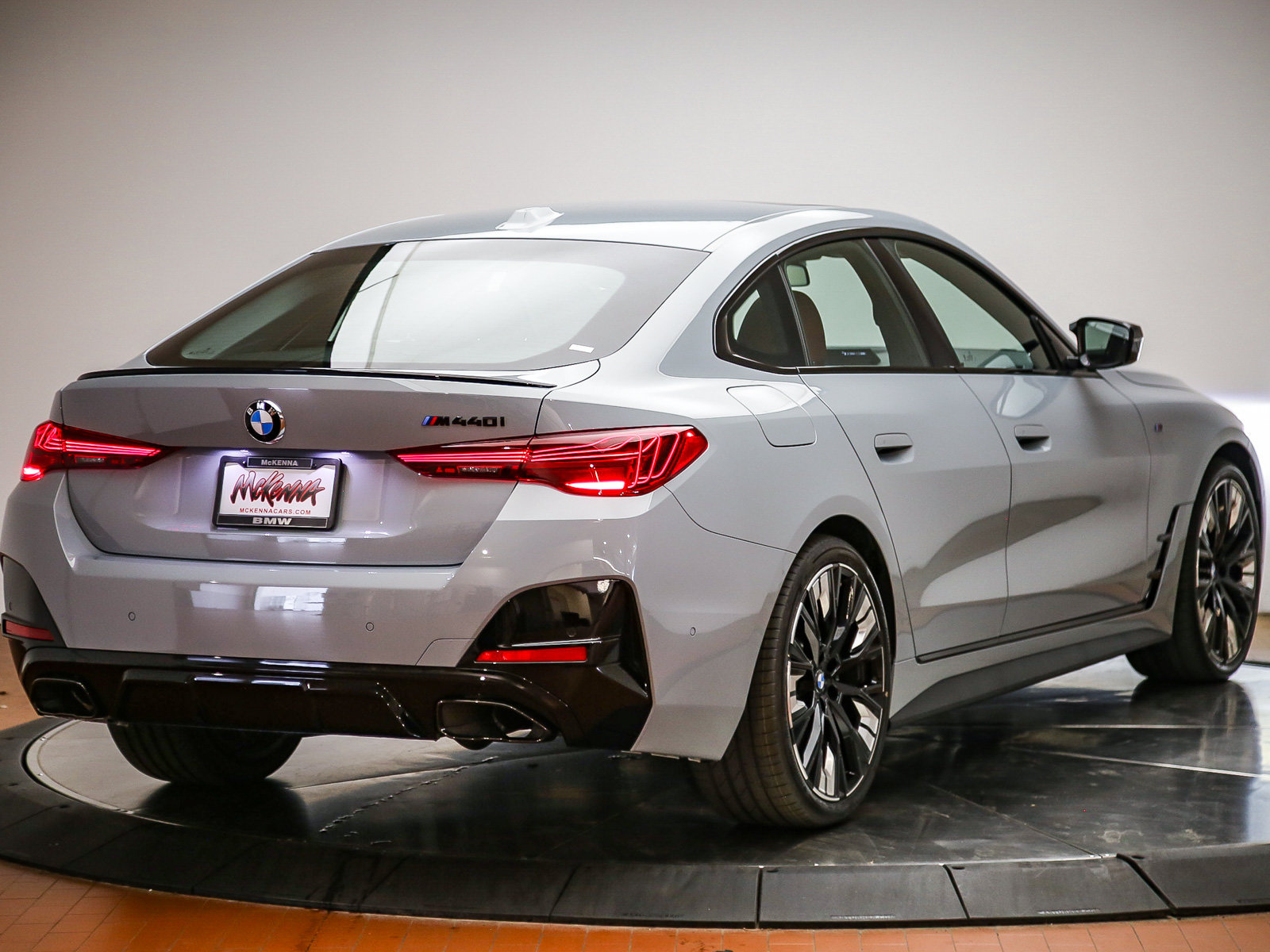 New 2026 BMW M440i w/ Premium Package RWD image 5