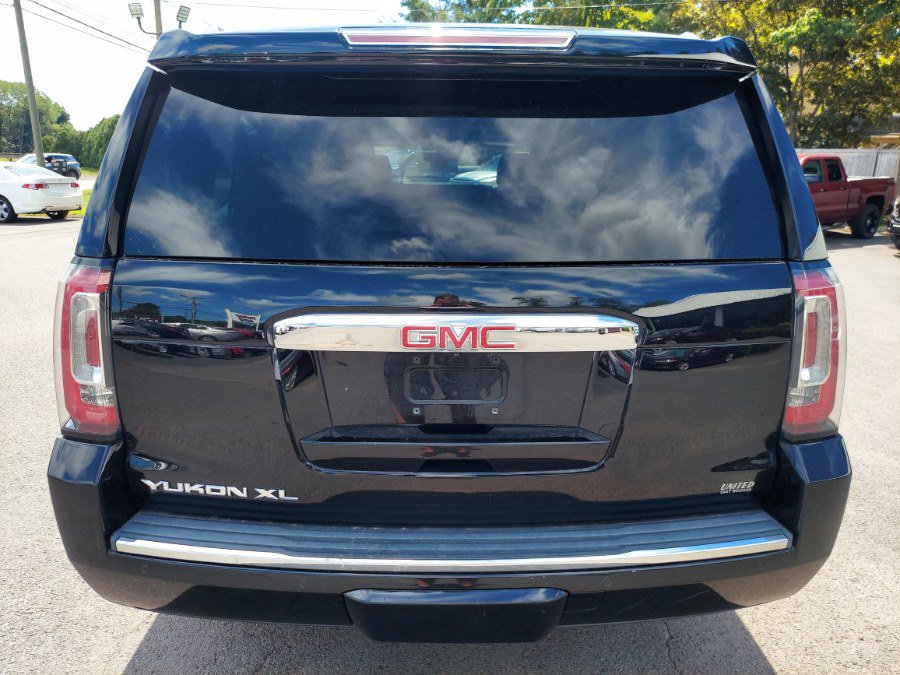 Used 2020 GMC Yukon XL Denali w/ Open Road Package AWD/4WD image 5