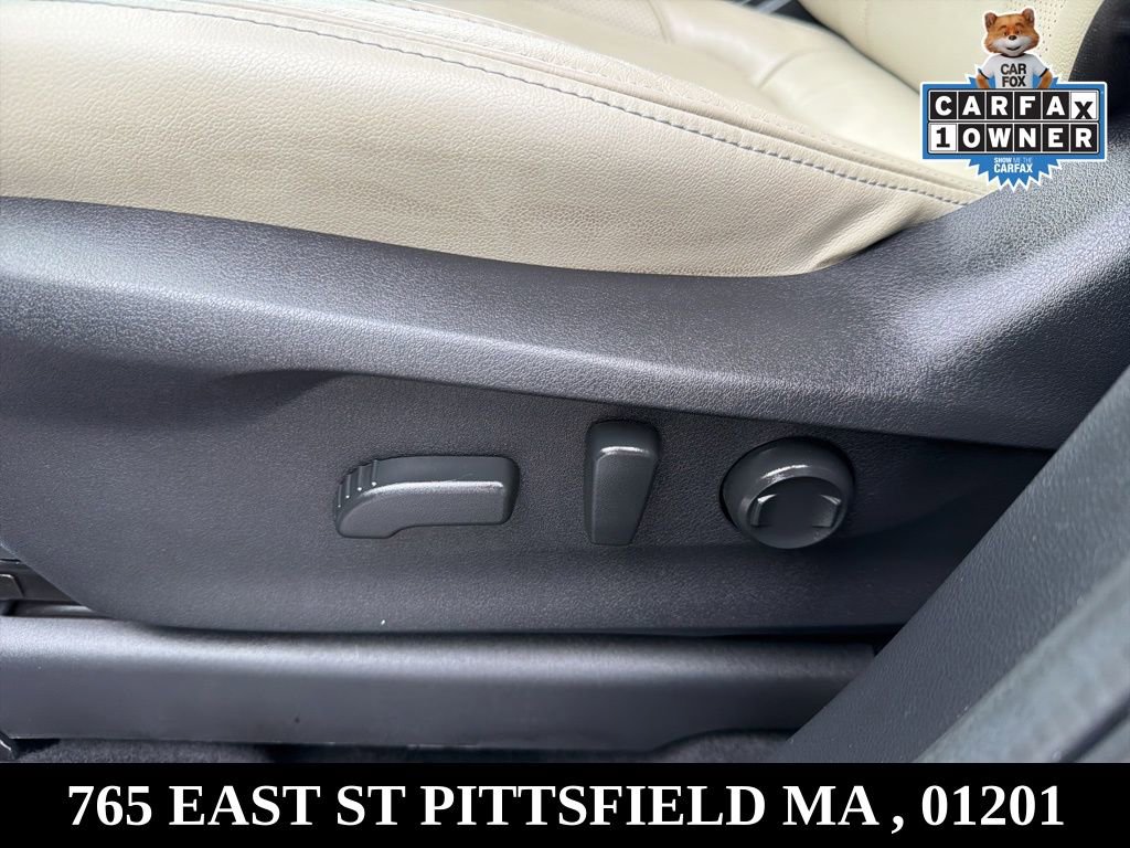 Used 2022 Subaru Ascent Limited w/ Technology Package image 15