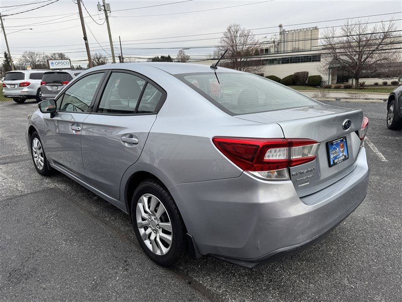 Used 2017 Subaru Impreza 2.0i image 6