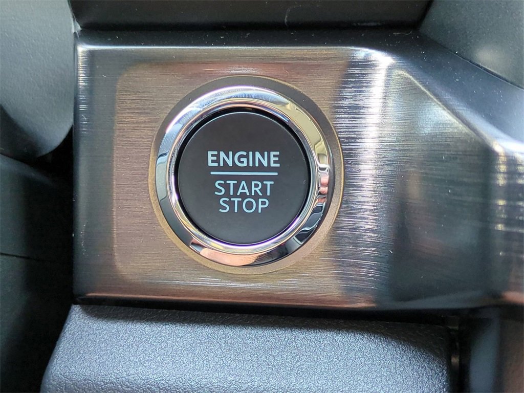 New 2026 Ford F250 Lariat image 29