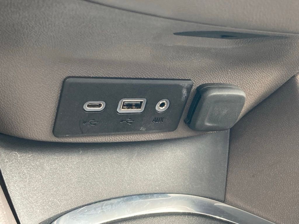 Used 2025 Chevrolet Malibu LT FWD image 27