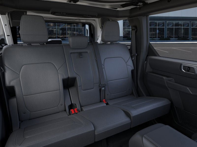 New 2025 Ford Bronco Badlands w/ Sasquatch Package AWD/4WD image 11